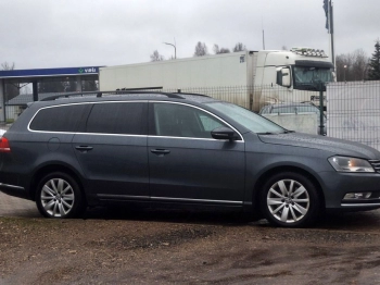 Volkswagen Passat (b7) 2.0Dīzelis 2011