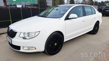 Skoda Superb 2.0Dīzelis 2012